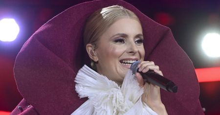 Halina Mlynkova w oryginalnej kreacji. Internauci: W co oni cię ubrali?