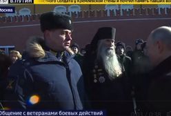 Putin rzuca żartem przed żołnierzami. "Reakcję" nagrały kamery