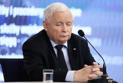 Jarosław Kaczyński prawie zasnął na konferencji. "Usypiający głos ministra"