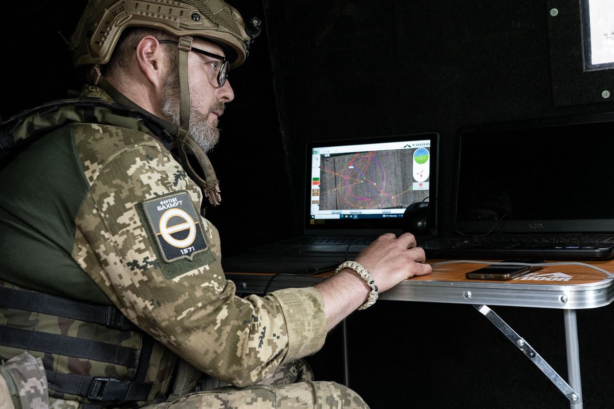 Operator drona ukraińskiej armii