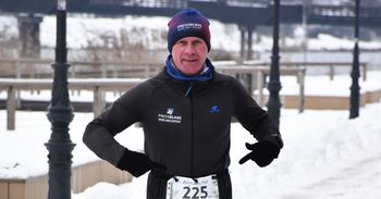 Malbork: Andrzej Potoczek biegnie 225 km dla 8‑letniej Zosi