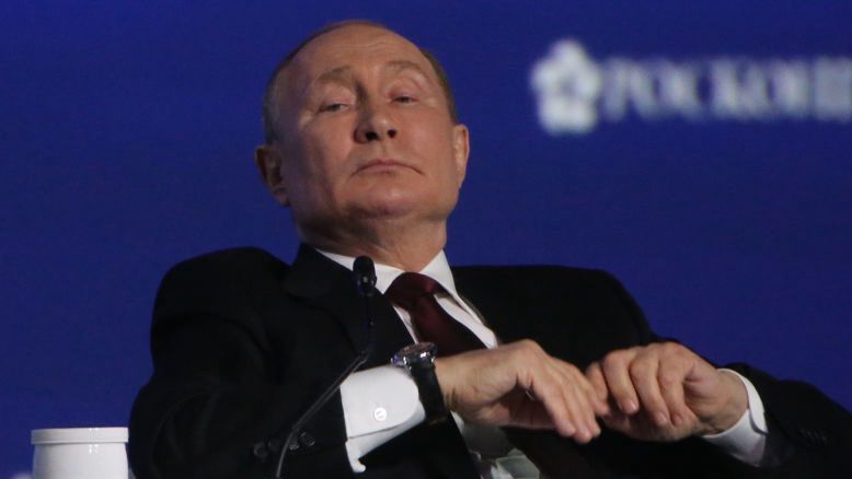 Saint Petersburg Hosts The International Economic Forum (SPEIF 2022)SAINT PETERSBURG, RUSSIA - JUNE 17: (RUSSIA OUT) Russian President Vladimir Putin gestures at the plenary session during the Saint Petersburg Economic Forum SPIEF 2022, on June17, 2022 in Saint Petersburg, Russia. Most Western business executives and leaders will be missing from the Russia's annual economic forum amid harsh sanctions against Russian after the country's military invasion of Ukraine. (Photo by Contributor/Getty Images)Contributor