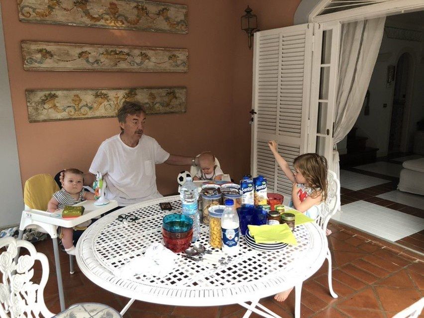 Zbigniew Boniek nieźle się urządził w Rzymie (X)