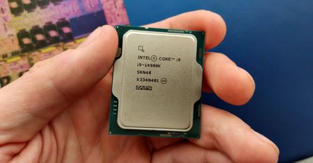 A miało już być dobrze. Intel dalej poprawia procesory Core 13000 i 14000