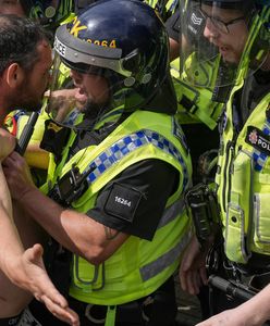 Zamieszki na Wyspach. Rząd zwołuje sztab COBRA