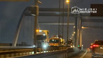 Warszawa: Asfaltowanie trasy S8 sparaliżowało ruch. 9 kilometrów korka