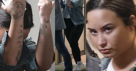 Wściekła Demi Lovato pokazuje "faki" fotoreporterom (FOTO)