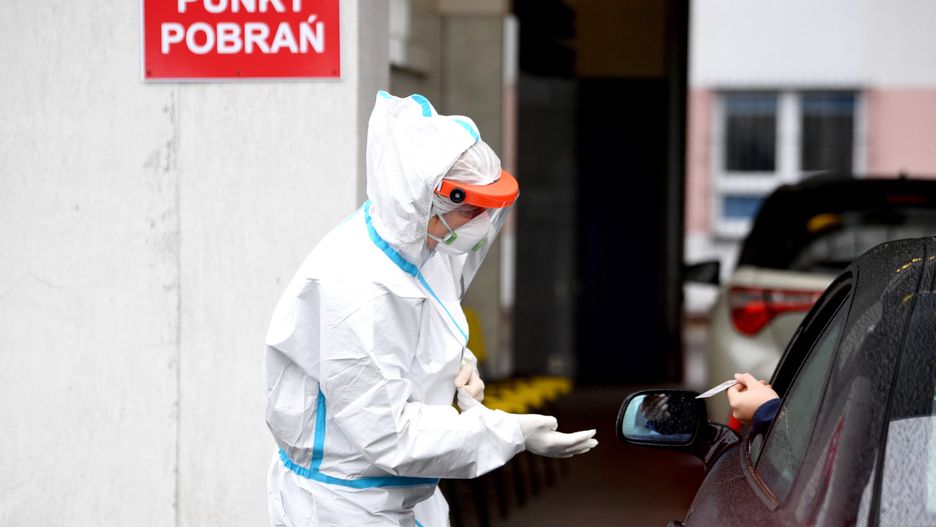 Koronawirus w Polsce. Wrocław i Dolny Śląsk. Ponad 7,7 tys. zakażeń w kraju. Rekord w naszym województwie