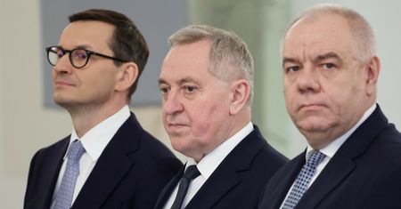 Nowym podatkiem chcą wygrać z kryzysem. Polski rząd na razie czeka