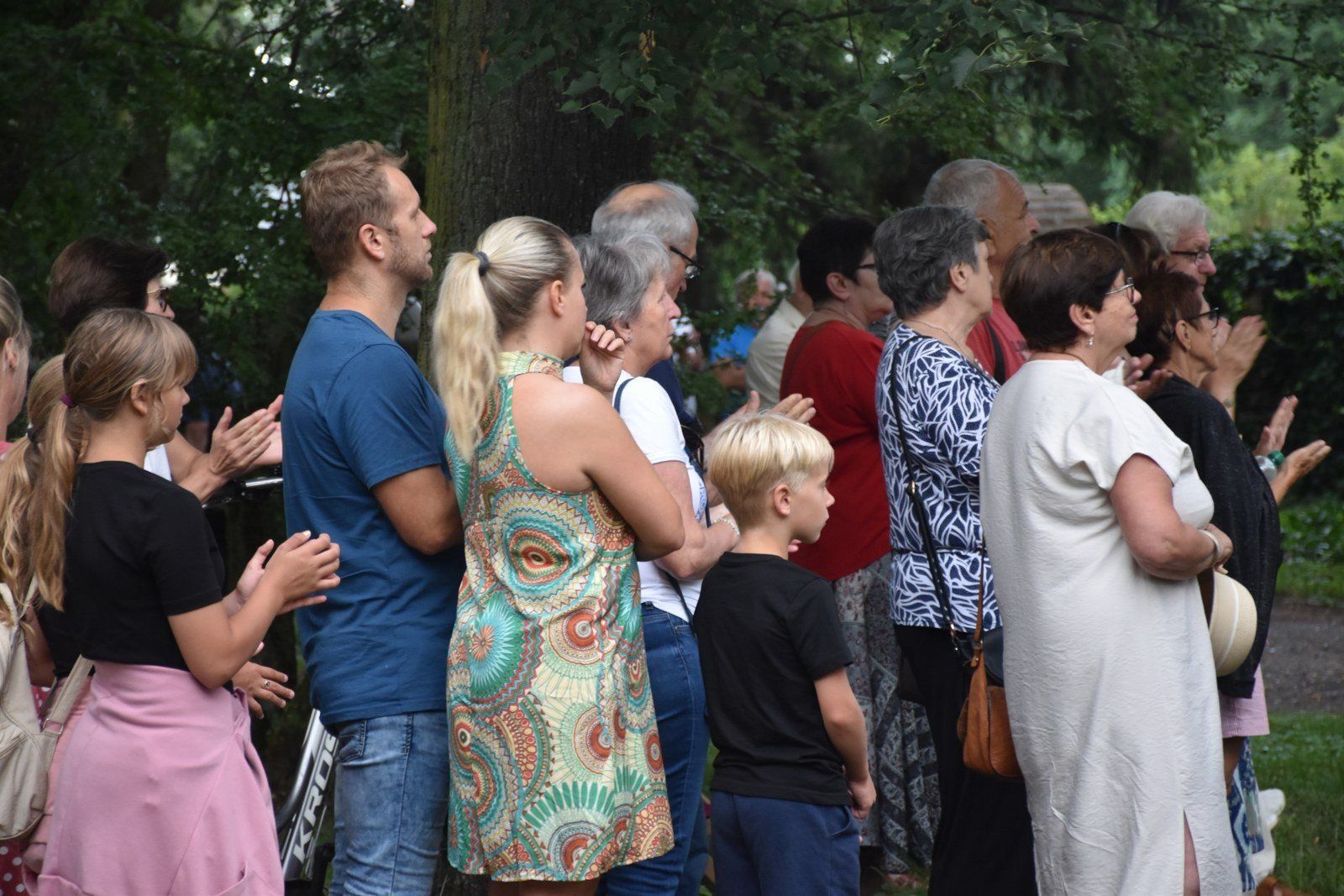 Koncert pod Panteonem w Dobrzycy