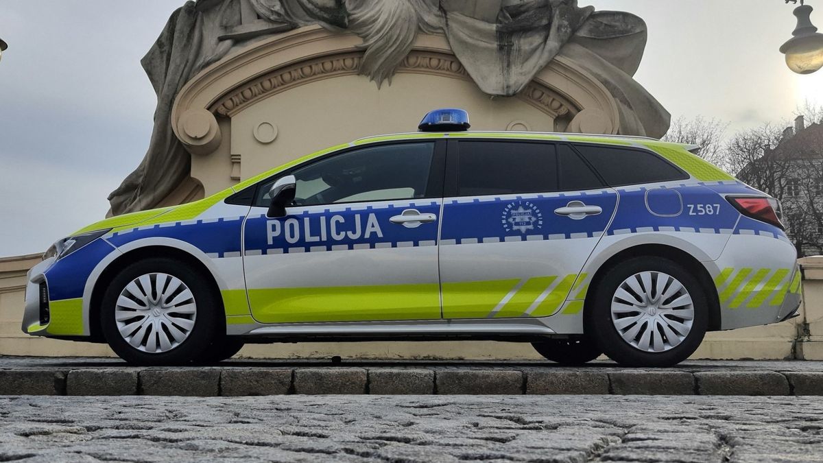 Zdjęcie radiowozu stało się obiektem dyskusji