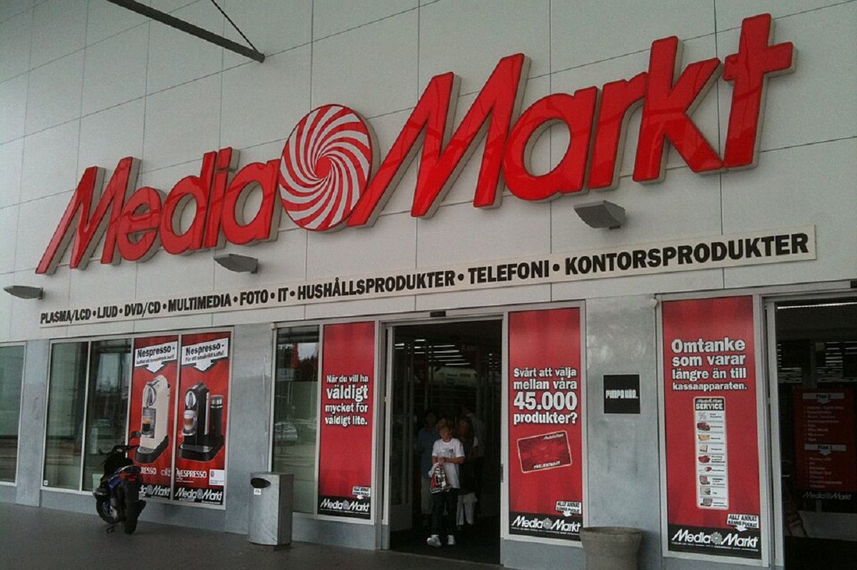 1200 zł taniej za ekspres w Media Markt. Niższej ceny nie było
