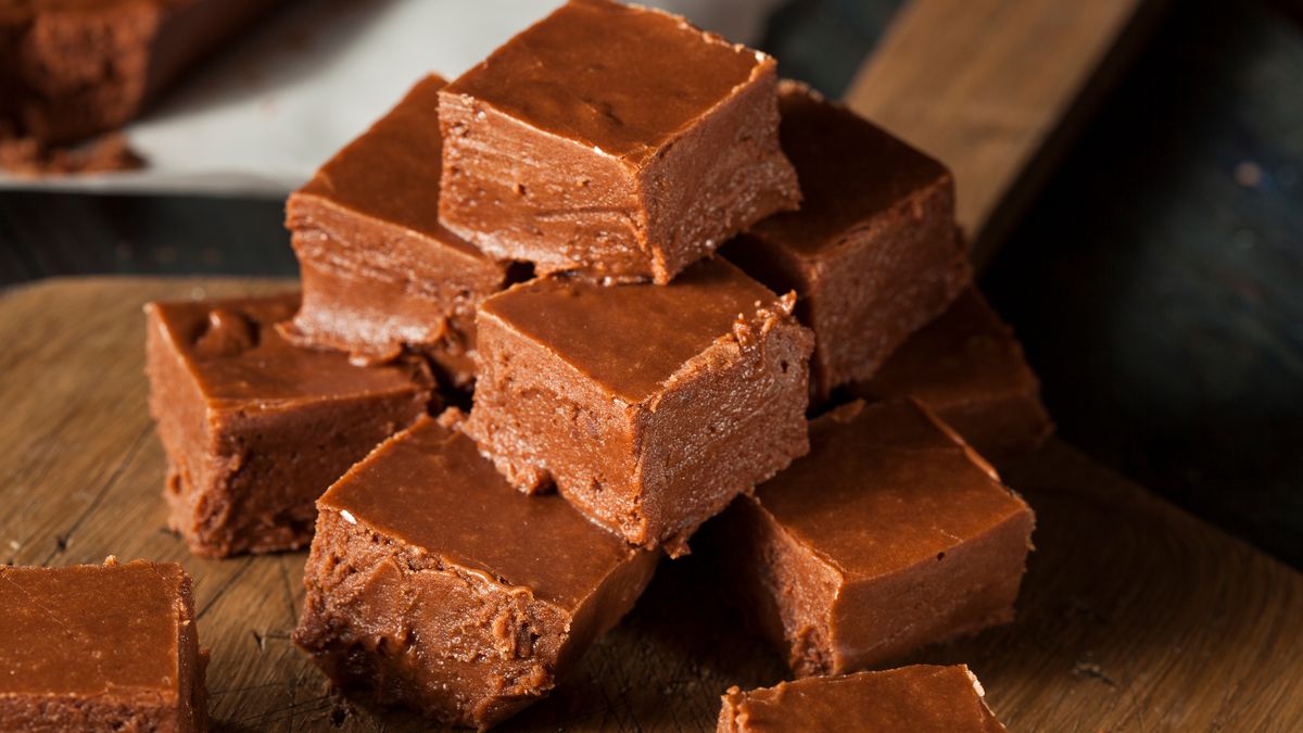 Czekoladowe krówki to pyszny i prosty dodatek do kawy