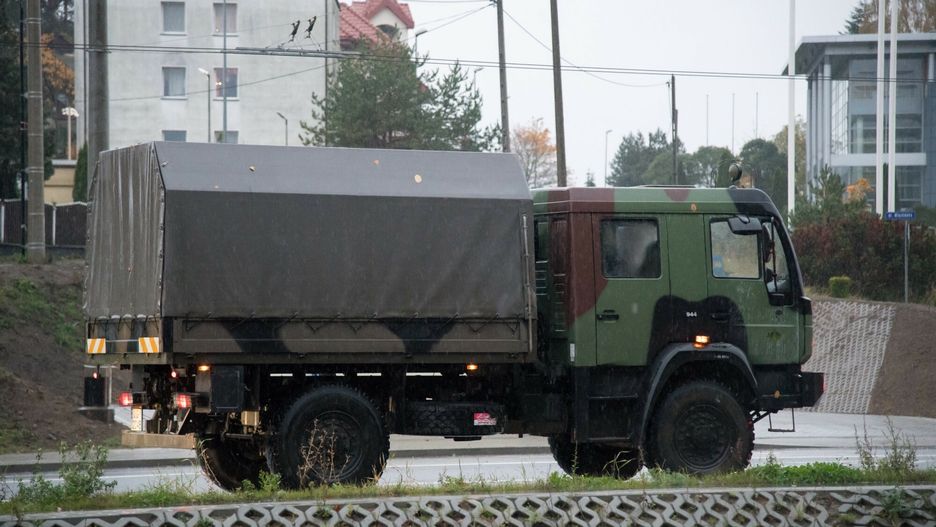 Wypadek z udziałem wojskowej ciężarówki pod Hajnówką