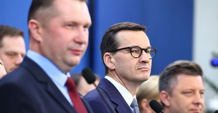 Co dalej z Morawieckim? "Robimy swoje"