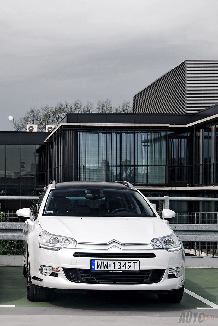 Citroen C5 Tourer vs. Ford Mondeo Kombi