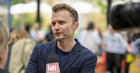 Piotr Jacoń o problemach transpłciowej córki. Tak potraktowała ją lekarka