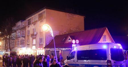 Policja przerwała imprezę na Krupówkach