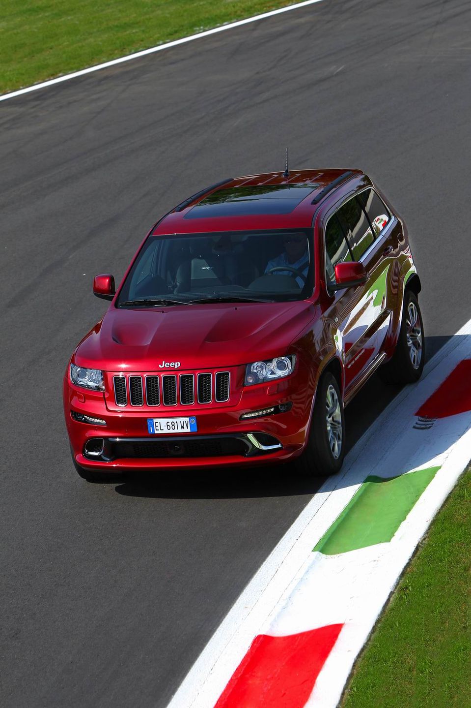 Jeep Grand Cherokee SRT