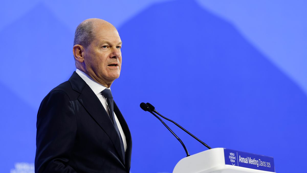 Olaf Scholz, Germany's chancellor, addresses the World Economic Forum (WEF) in Davos, Switzerland, on Tuesday, Jan. 21, 2025. The annual Davos gathering of political leaders, top executives and celebrities runs from January 20 to 24. Photographer: Stefan Wermuth/Bloomberg via Getty Images