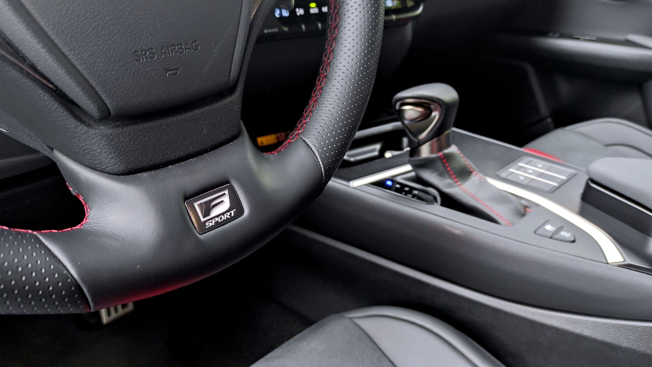 Lexus UX 250h F Sport