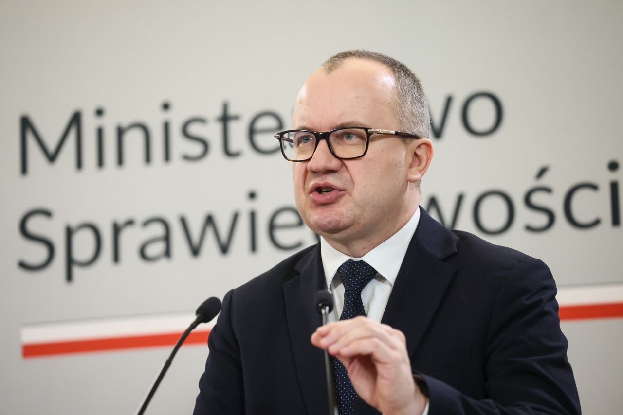 Polacy wystawiają ocenę Bodnarowi. Jest nowy sondaż