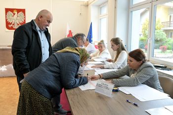 Jest zmiana. Porównanie frekwencji w stosunku do 2020 r. o godz. 17