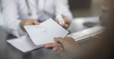 Po receptę nie zawsze do specjalisty. Rzecznik Praw Pacjenta wyjaśnia zasady