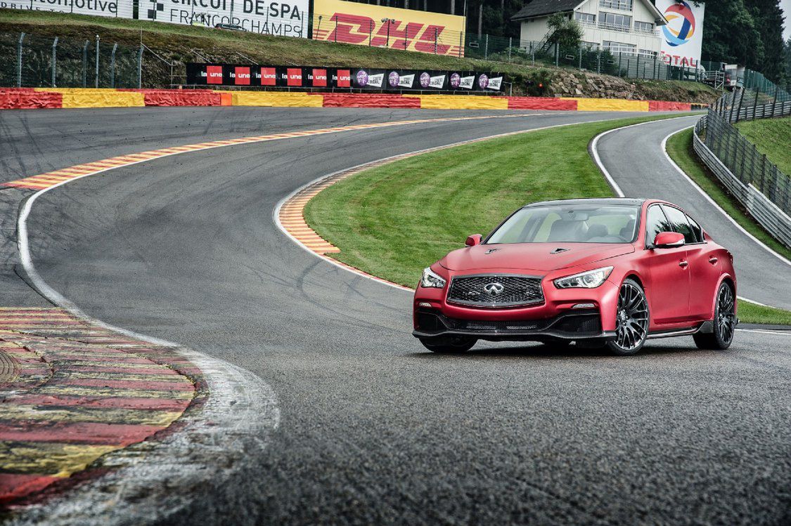 Prawdopodobnie nie będzie seryjnego Infiniti Q50 Eau Rouge