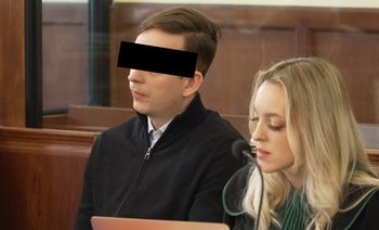 Nerwowa twarz Sebastiana M. Tak reagował na zeznania kolegi z pracy