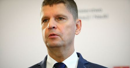 Co z podwyżkami dla nauczycieli? Wiceminister podał kwoty