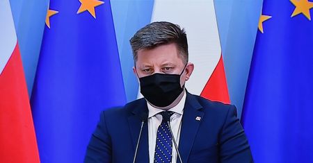 Szczepienia na COVID. Michał Dworczyk: wznawiamy. Nowe informacje dla młodszych roczników