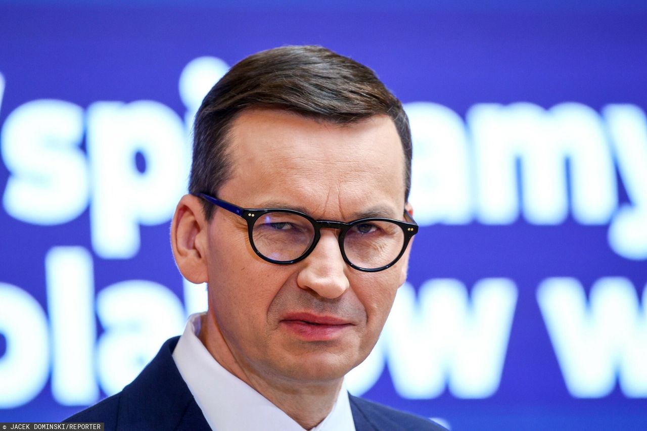 Polacy podzieleni w ocenie premiera? Są wyniki sondażu