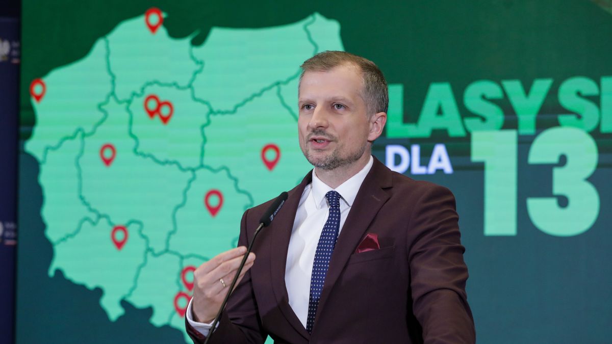 Miko�aj Doro�a�a
Tomasz Gzell
konferencja, las�w spo�ecznych, lasy, lasy spo�eczne, polityk, polityka, prasowa