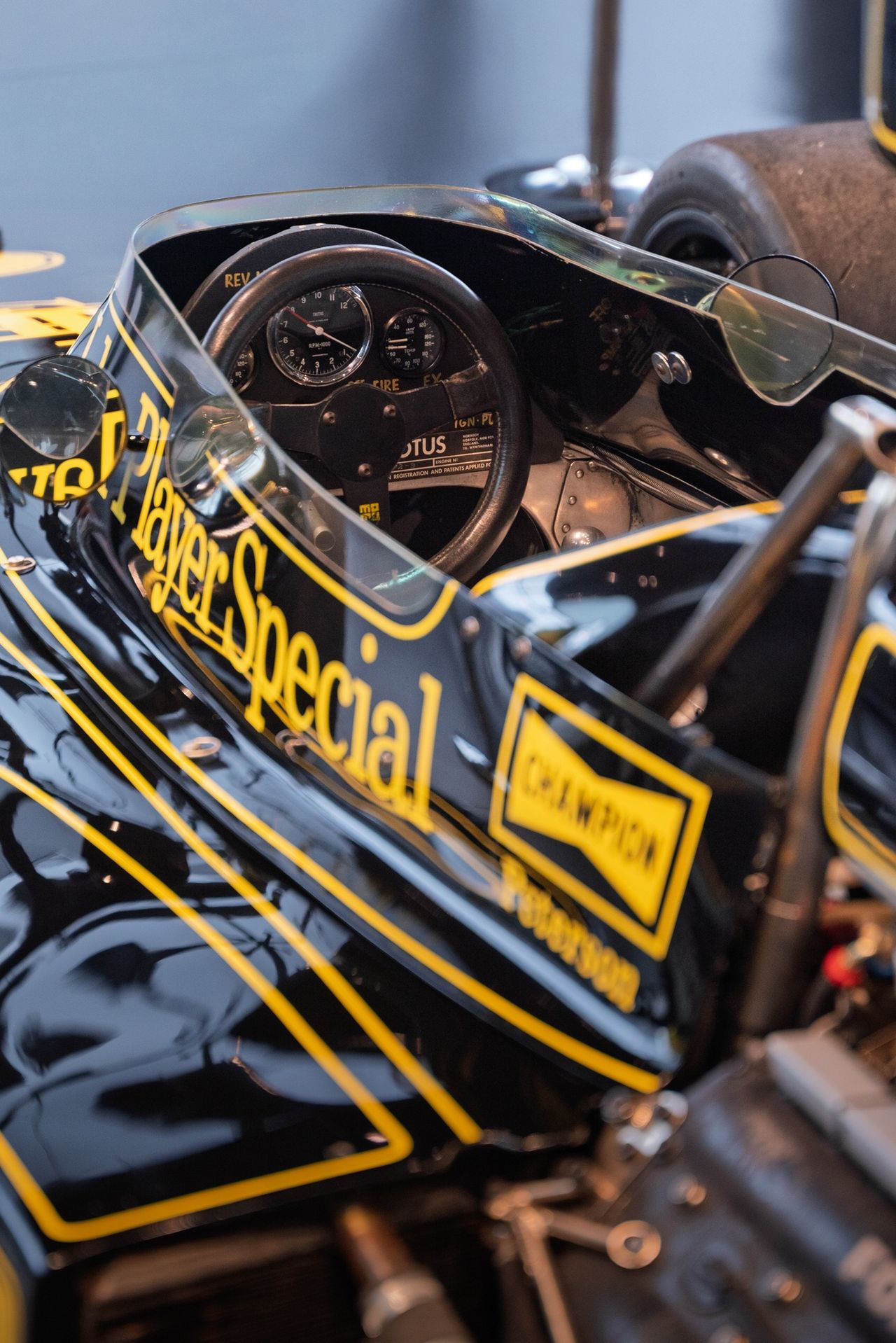 Otwarcie salonu Lotus Warszawa