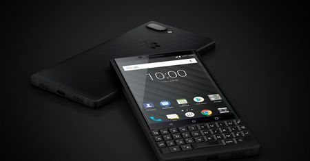 BlackBerry KEY2 oficjalnie - nowa, lepsza wersja smartfona z fizyczną klawiaturą