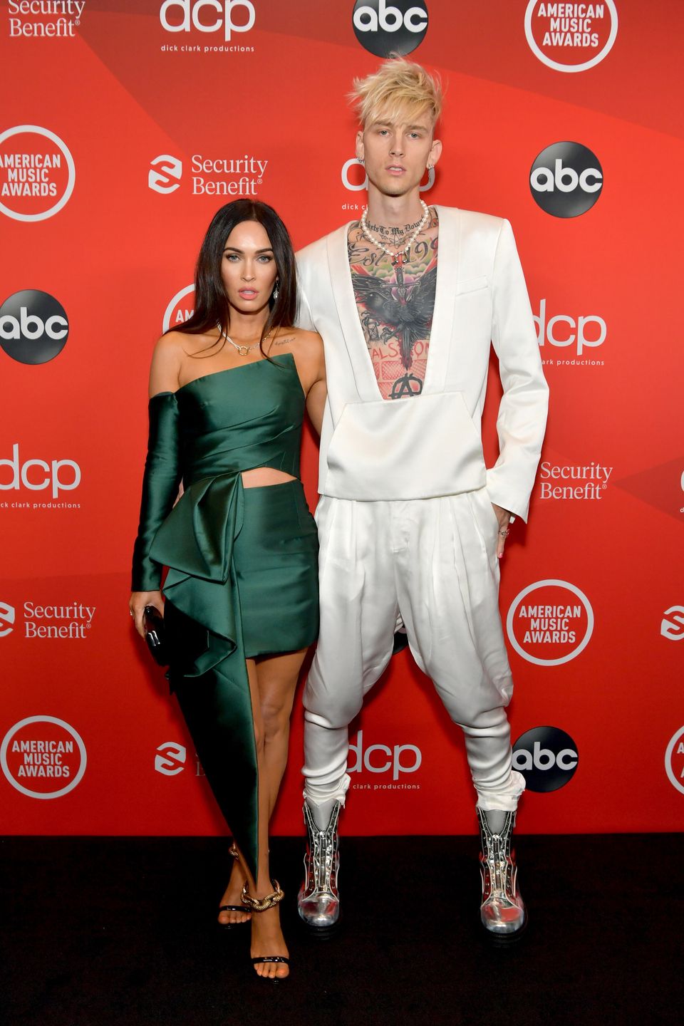 Megan Fox i Machine Gun Kelly na American Music Awards 2020