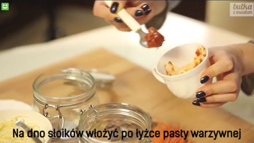 Domowa zupa instant jest idealną propozycją na ciepły i zdrowy posiłek w pracy 