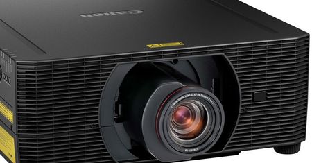 Instalacyjne projektory laserowe 4K od Canon