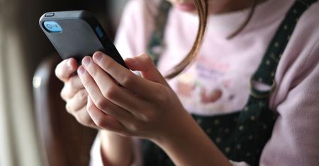 Austria wprowadza zakaz używania telefonów w szkołach. Dotyczy uczniów w wieku do 14 lat