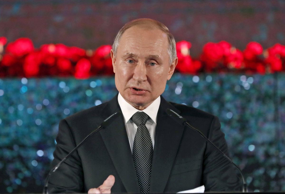 Putin składa kondolencje. "Rosja łączy się w bólu"
