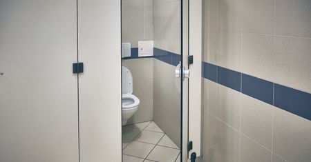 Widzisz takie drzwi? Od razu im się przyjrzyj