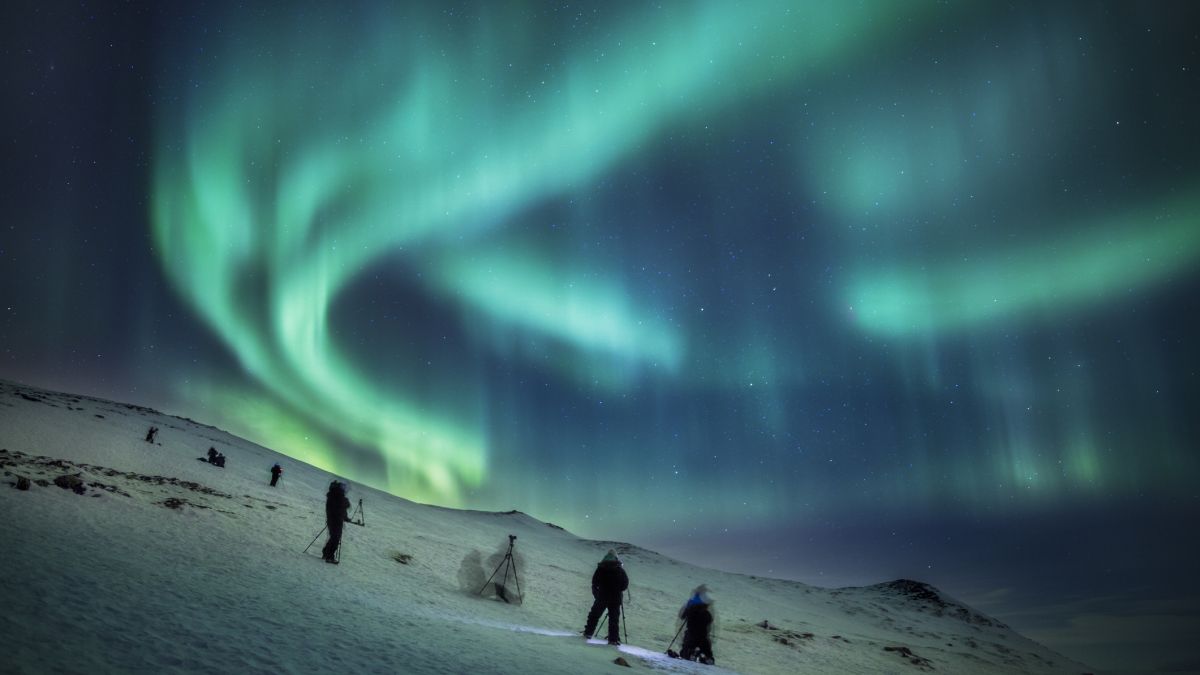 Zorza polarna. Kiedy można ją podziwiać?