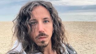 Tak spędza czas ze "swoją miłością". Szpak "kocha tę bestię"