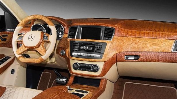 Top Car Mercedes ML63 AMG