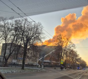 Kłęby dymu w Lublinie. Płonie kościół, trwa akcja strażaków