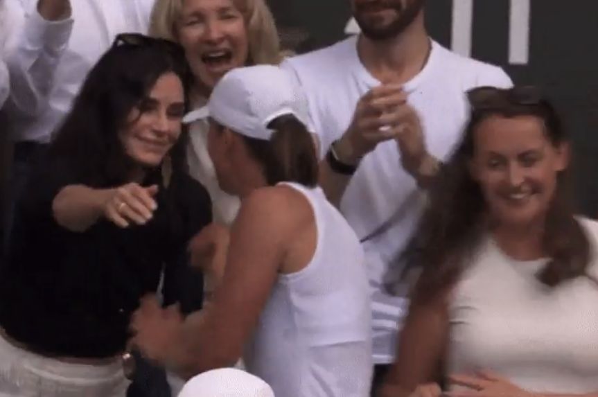 Courteney Cox pogratulowała Idze Świątek