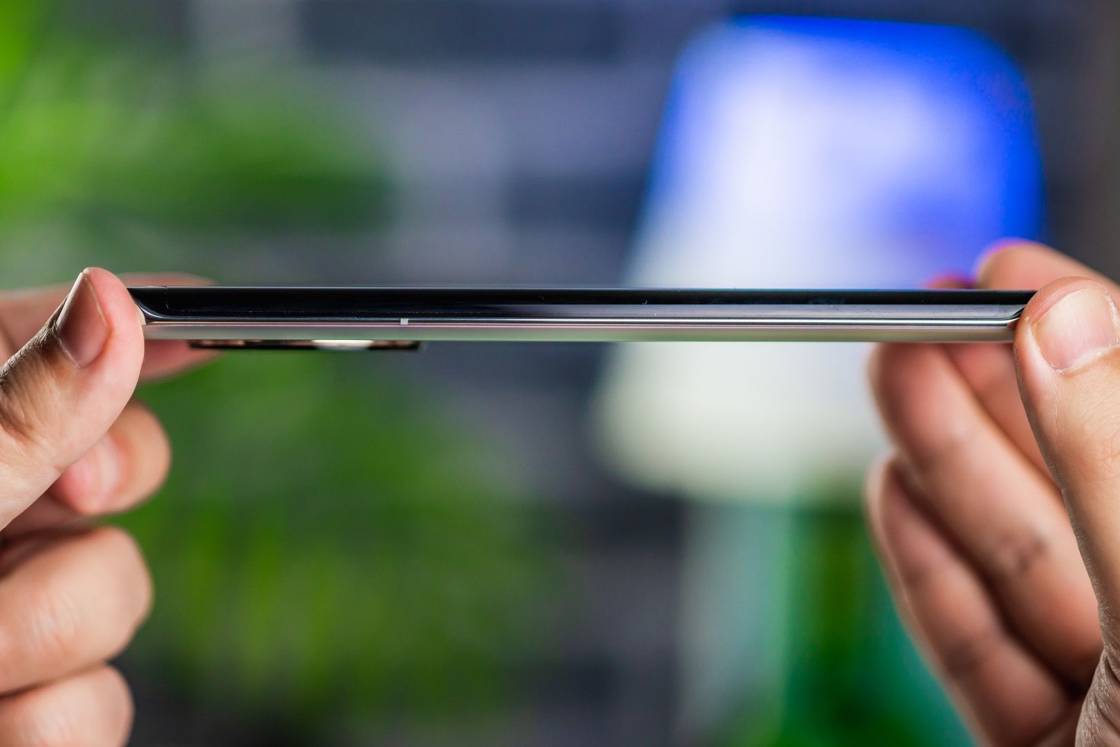Huawei Mate 40 Pro lewa krawędź bez przycisków