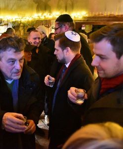 Wypiliśmy w Cafe Foksal "kieliszek pojednania". "To piękny polski gest"