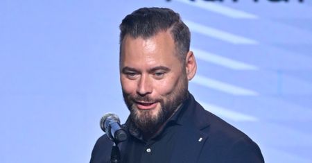 Krzysztof Stanowski reaguje na zamieszanie wokół swojego startu w wyborach prezydenckich. ROZWIAŁ WĄTPLIWOŚCI